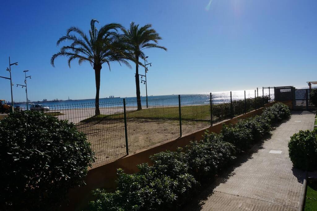 Pineda Sunset Seaviews Apartment